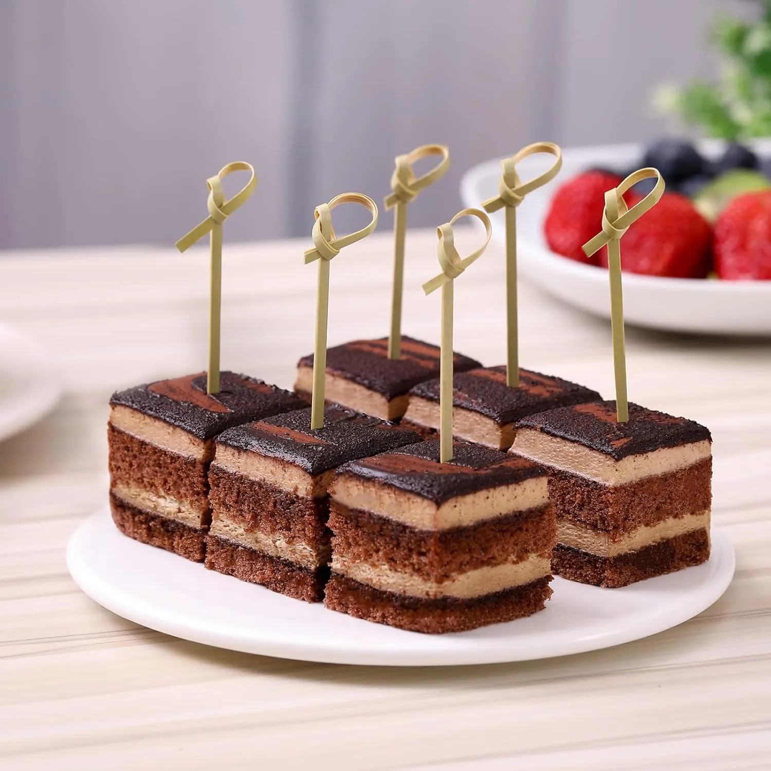 200 PCS Cocktail Picks, 6 Inch Toothpicks for Appetizers, Natural Bamboo Knot Skewers, Mini Food Sticks, Fancy Tooth Picks for Drinks, Fruit, Charcuterie, Cocktail Garnish Accessories, Party Supplies